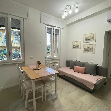 Apartment Homeinrome *